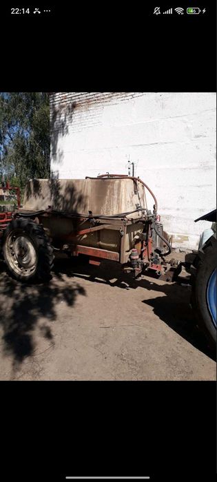 Продам оприскувач ОП2000