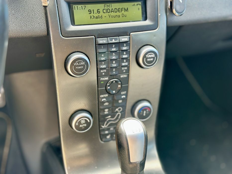 Volvo v 50 diesel 2012 nacional