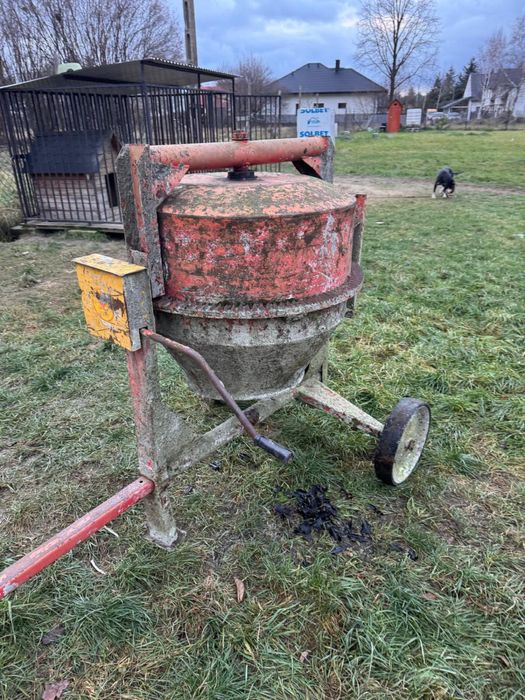 Betoniarka Defro 320l