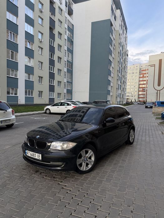 Продам авто БМВ BMW 1 E87