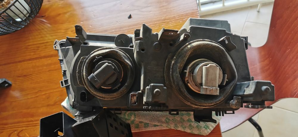 Faróis BMW E46 facelift / fase II