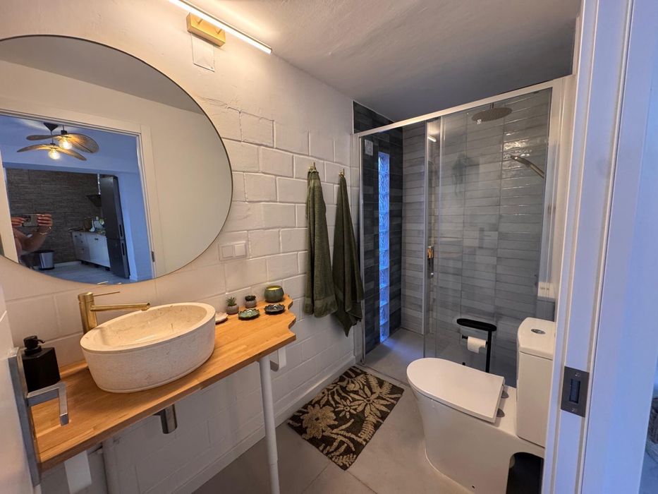 Moradia algueirao nova  com jacuzzi  T 1 com 2 wc