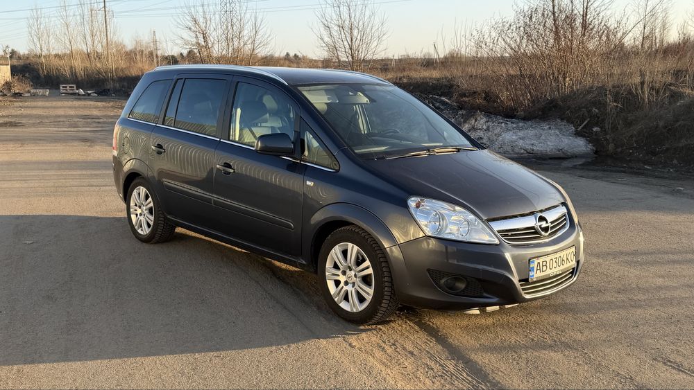 Opel Zafira 1.7 tdi 7 місць 2011р