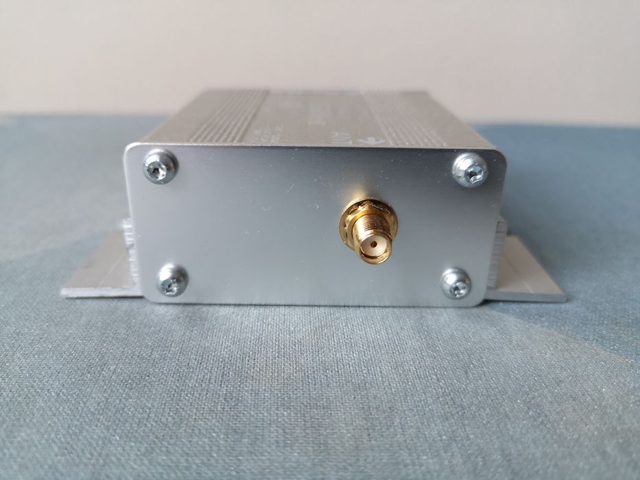 UPUTRONICS przedwzmacniacz LNA filtrowany SAW na 868 MHz LoRa OGN ISM