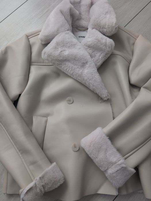 Kurtka biała ocieplana rozmiar s nowa