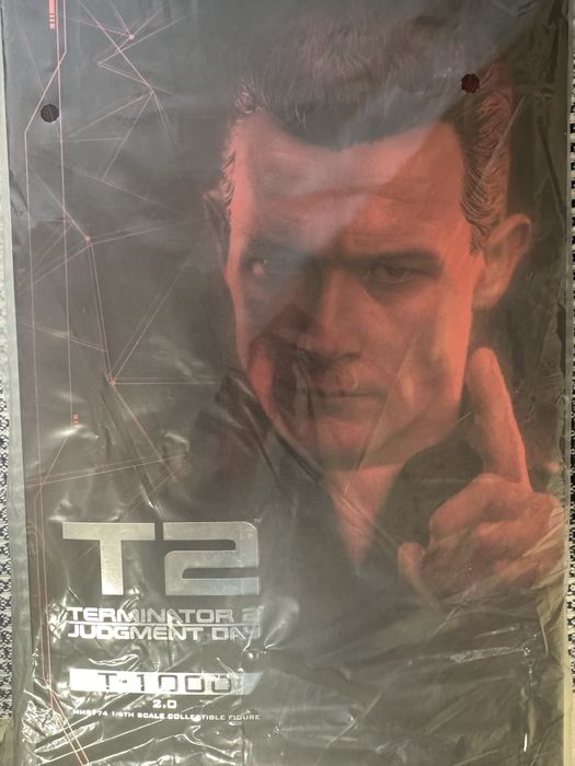 Hot Toys Mms774 1/6 Terminator 2: Judgment Day T-1000 2.0