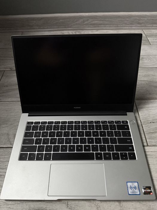 Laptop Huawei MateBook D14