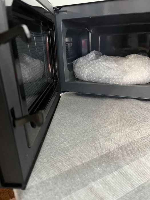 Microondas Flama 20 L