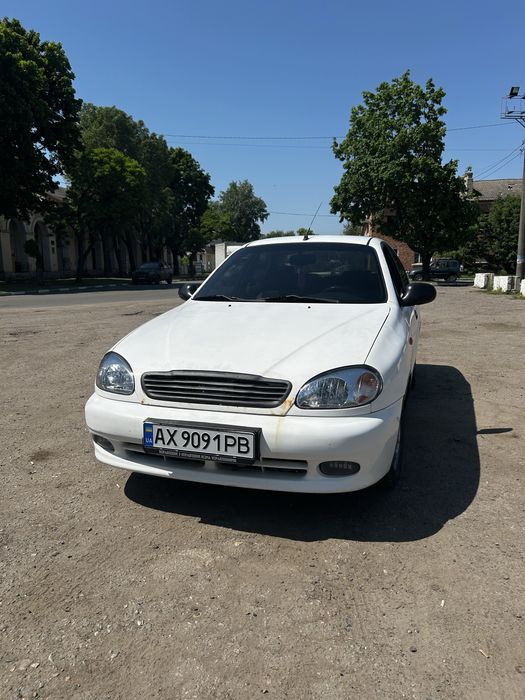 Продам заз ланос 2011 года 1.5 гур