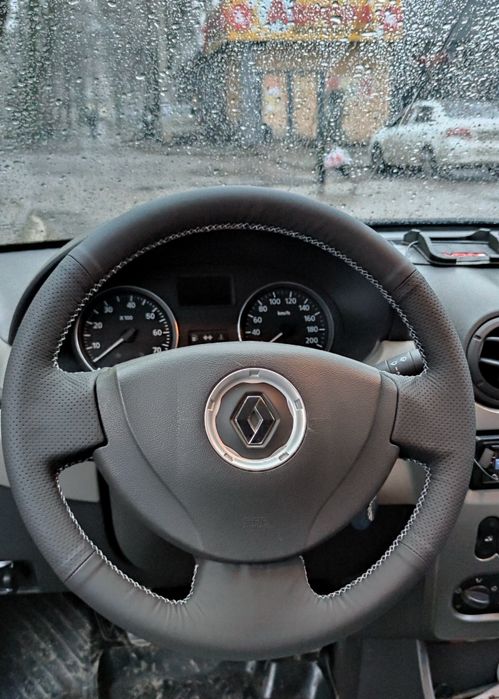 Чехол-оплетка из натуральной кожи на руль Renault Logan 1,Sandero/Clio