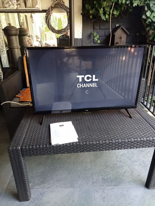 Telewizor TCL 32"