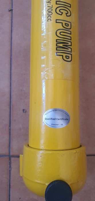 Bomba hidráulica manual