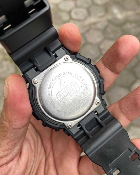 Чоловічий годинник Casio G-Shock GA - 110-1B Оригінальний. Ідеал стан!