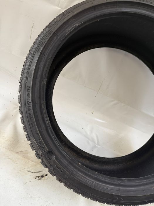 255/35/19 EuroWinter HS01 91W
