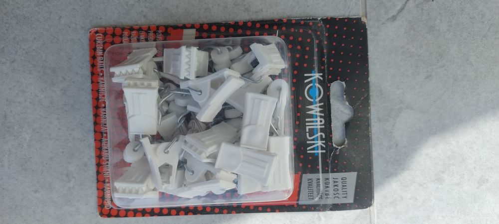Żabki do karnisza aluminiowego i plastikowego Kowalski 20 szt.