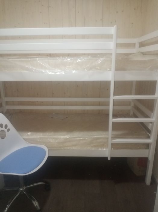 Продам дітячу та подросткову меблі. Можливо кожну окремо.. Усе  нове..