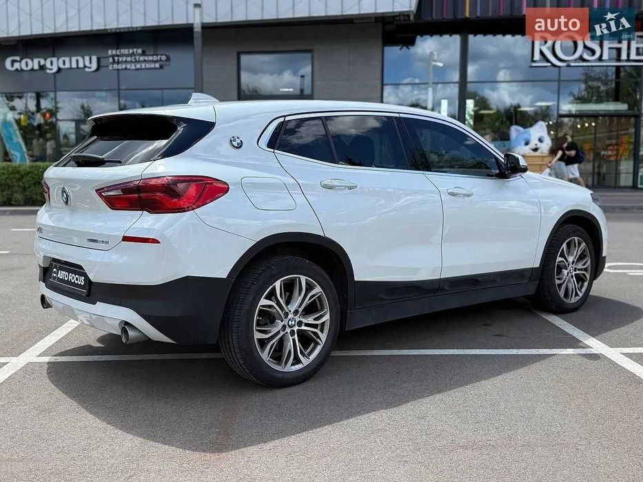 Продаю BMW X2 2018