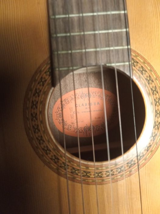 Guitarra Italiana muito bonito