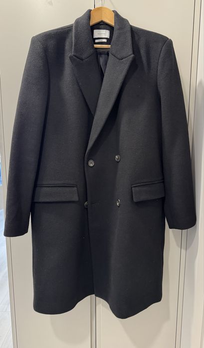 Пальто Reserved чорного кольору оверсайз розмір L