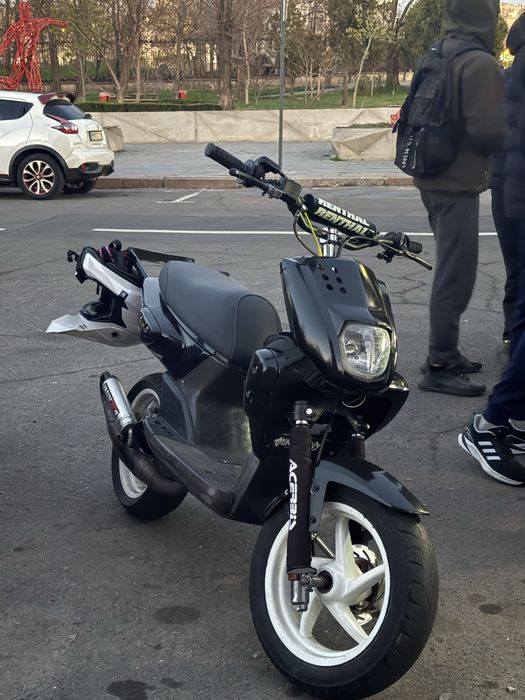 Yamaha Slider stunt