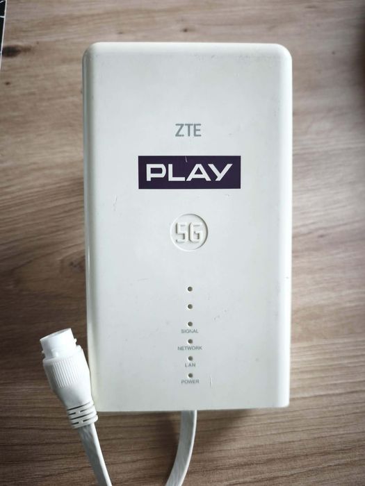 Router zewnętrzny ZTE MC7010 ODU 5G LTE cat.22 antena ODU na kartę SIM
