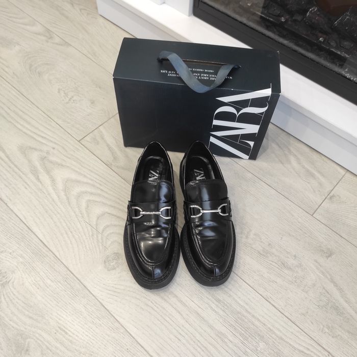 Лофери туфлі жіночі Zara 38 р
