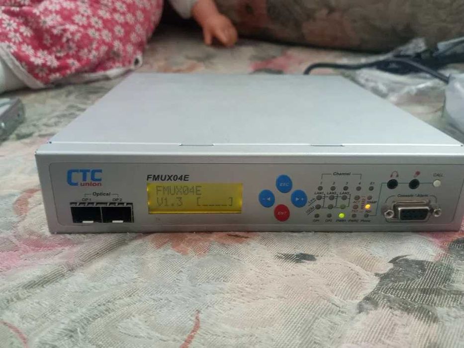 волоконно-оптичний мультиплексор FMUX04E (4xE1/T1)