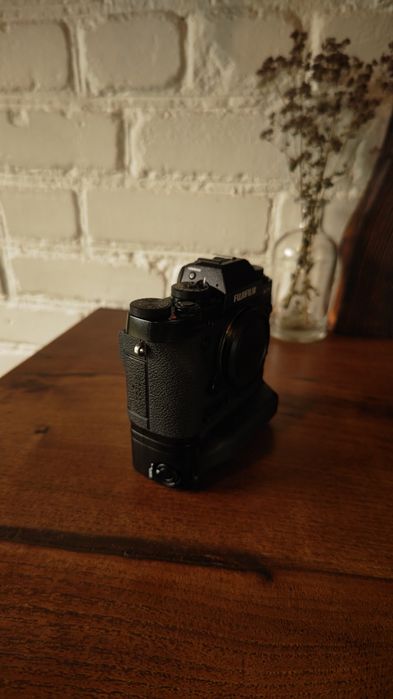 Продам Fujifilm xt-1