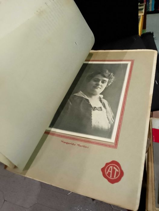 Biografias do Álbum Teatral  1918 vários artistas. 33 unidades