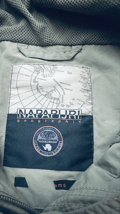 Жіноча вітровка napapijri geographic