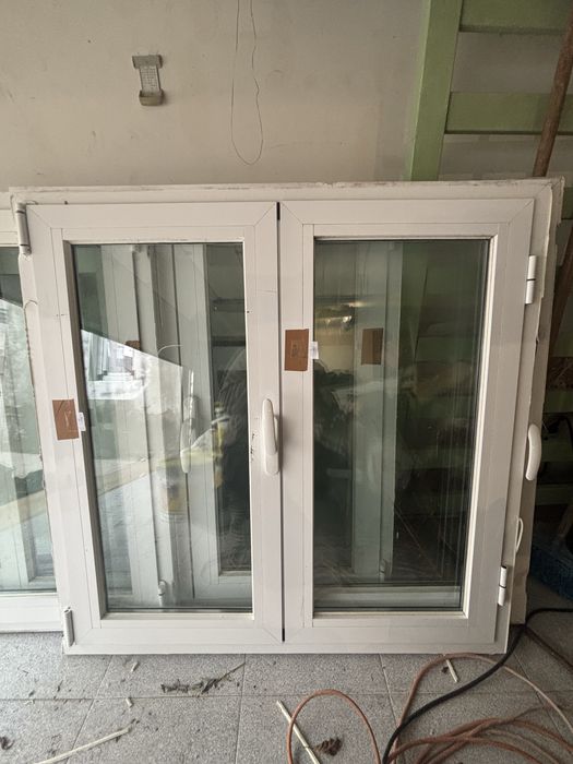 #7 Disponivel Portada e janela dupla oscilo-batente