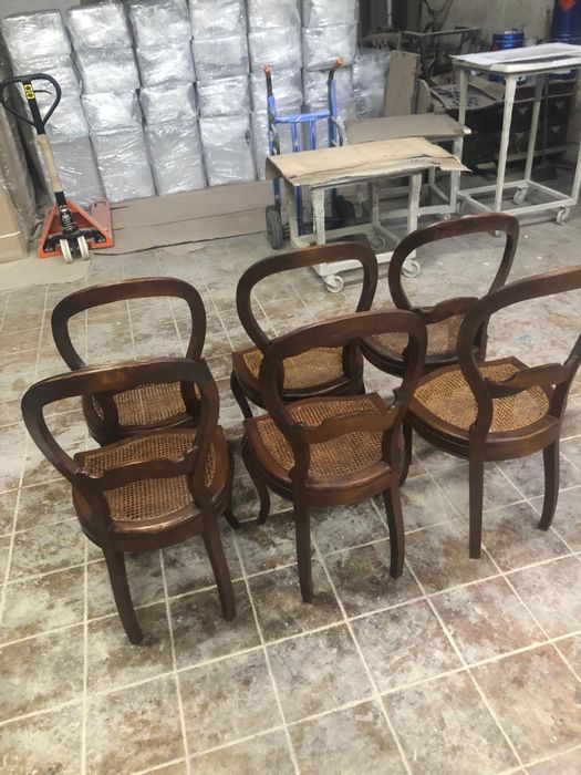 Cadeiras usadas em bom estado