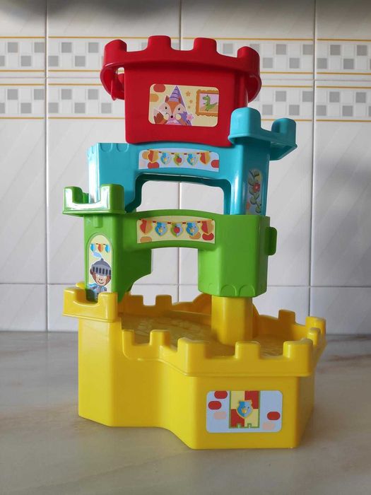 Torre empilhável (Ball Drop Castle) - Clementoni64174426687490125