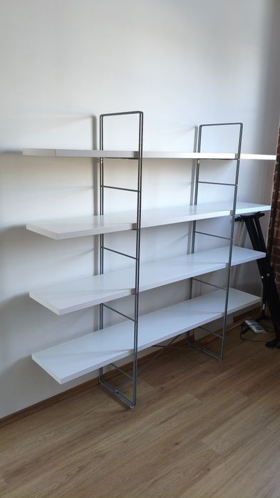 Regał z półkami Ikea