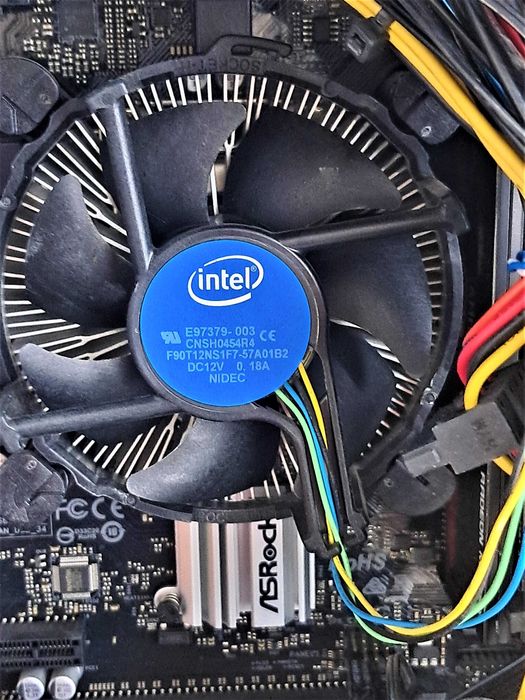 Игровой ПК на  I5-10400, 16 Гб, 120+1ТБ