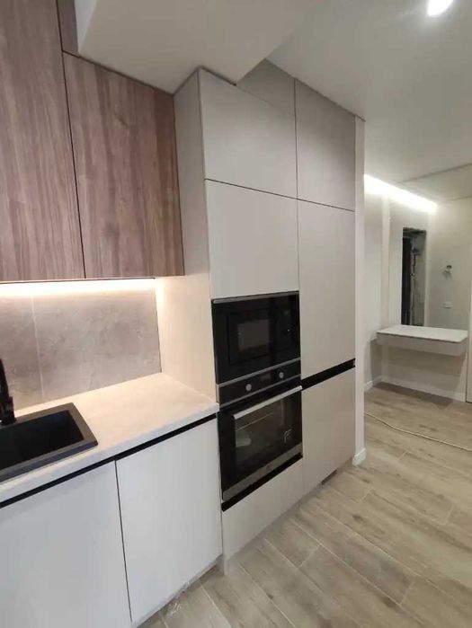 Продам сучасну, 3к. квартиру з видом на Дніпро в ЖК Mont Blan.