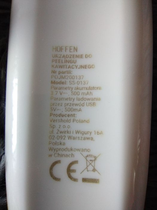 Urządzenie do peelingu kawitacyjnego