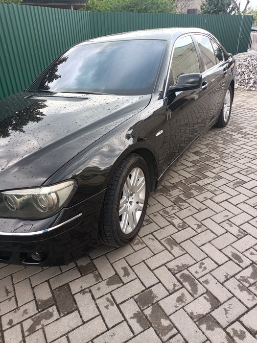 Продаю BMW 745D,седан преставительского класса