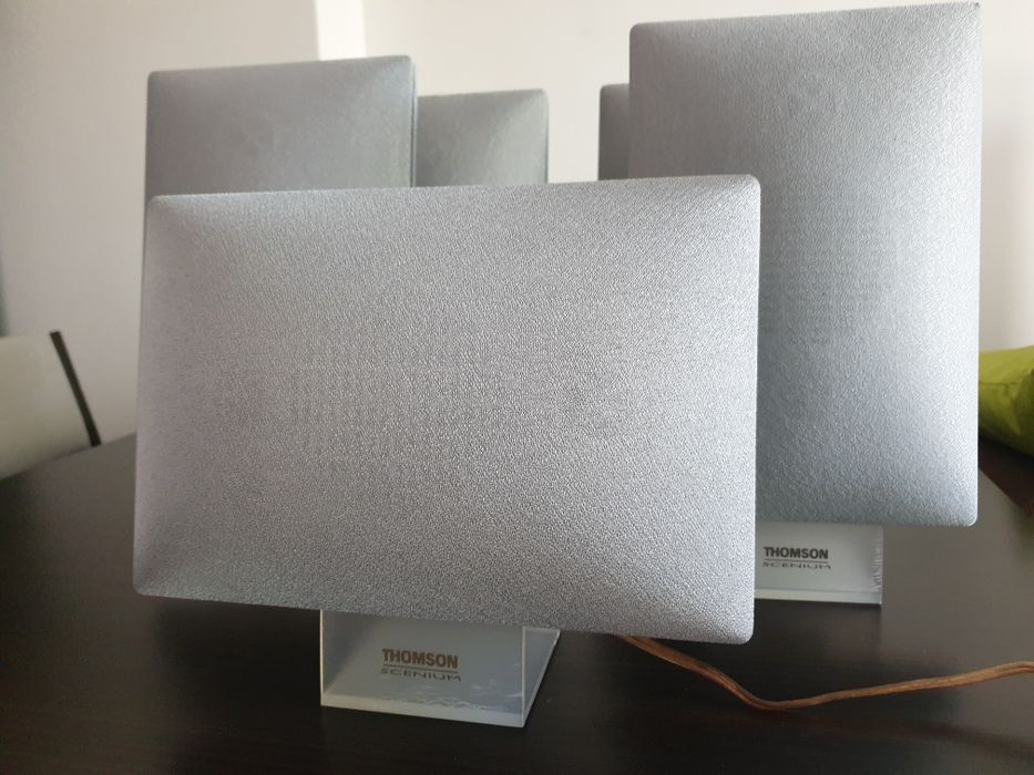 Amplituner DPL2000 Thomson z oryginalnymi głośnikami JBL 5 x 100W.