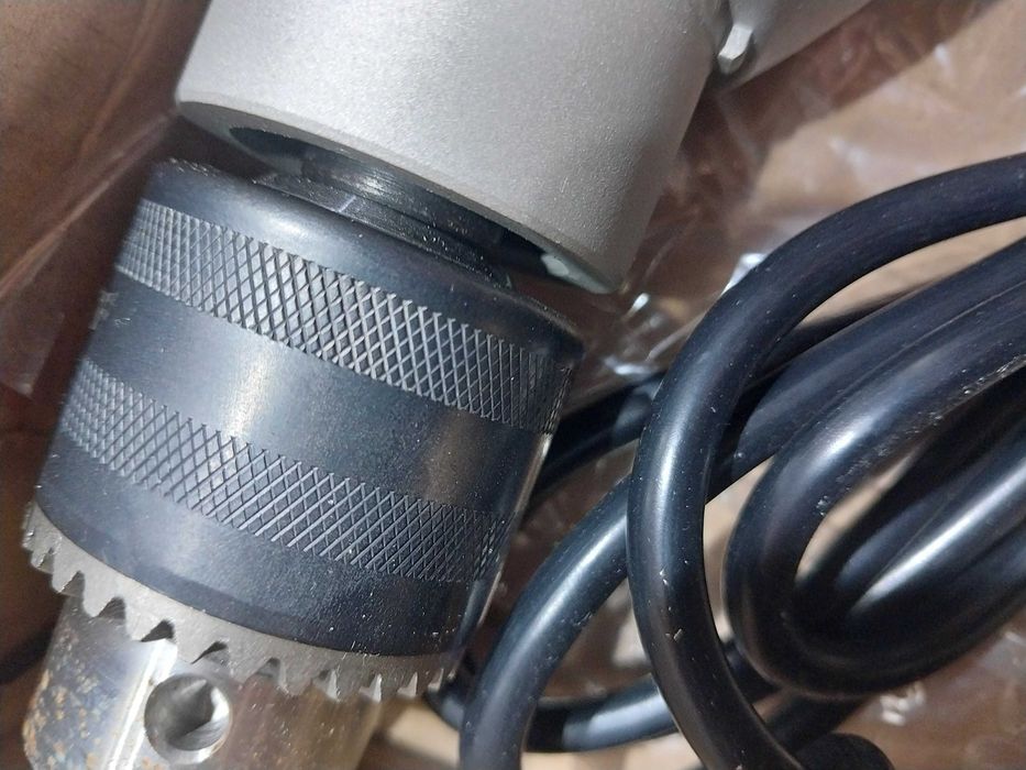 дрель электро DWT SBM-1050T Новая