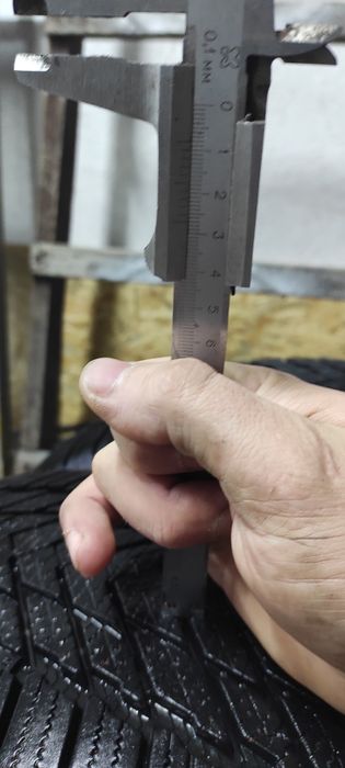 Шини зимові APLUS A701 235/65 r17 22-го року 8мм