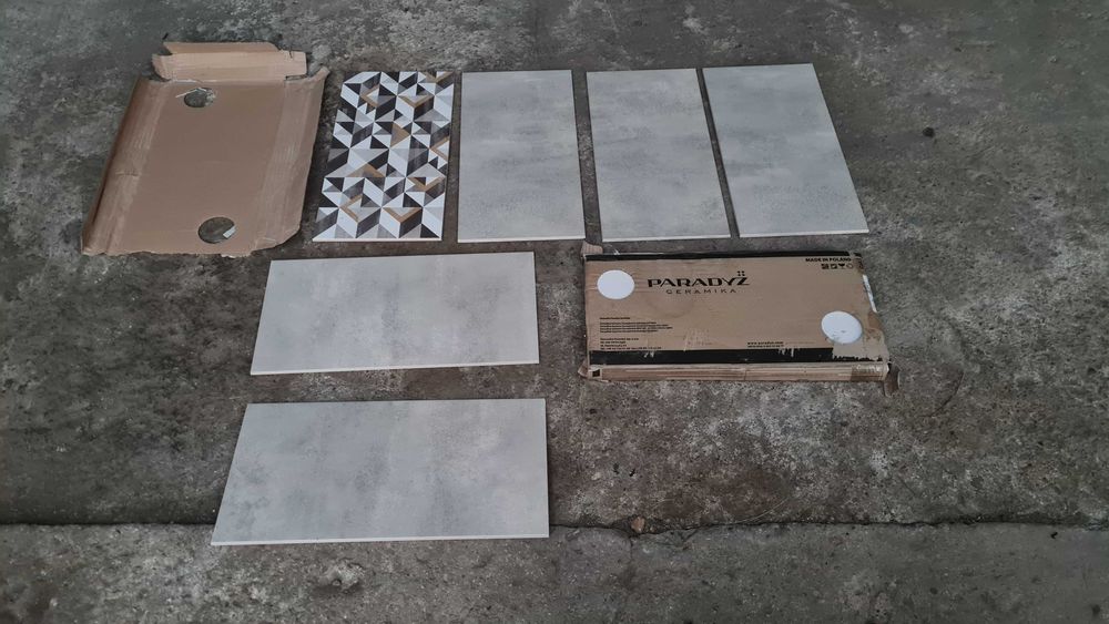 Płytki gress szkliwiony Cersanit do kuchni i łazienki.