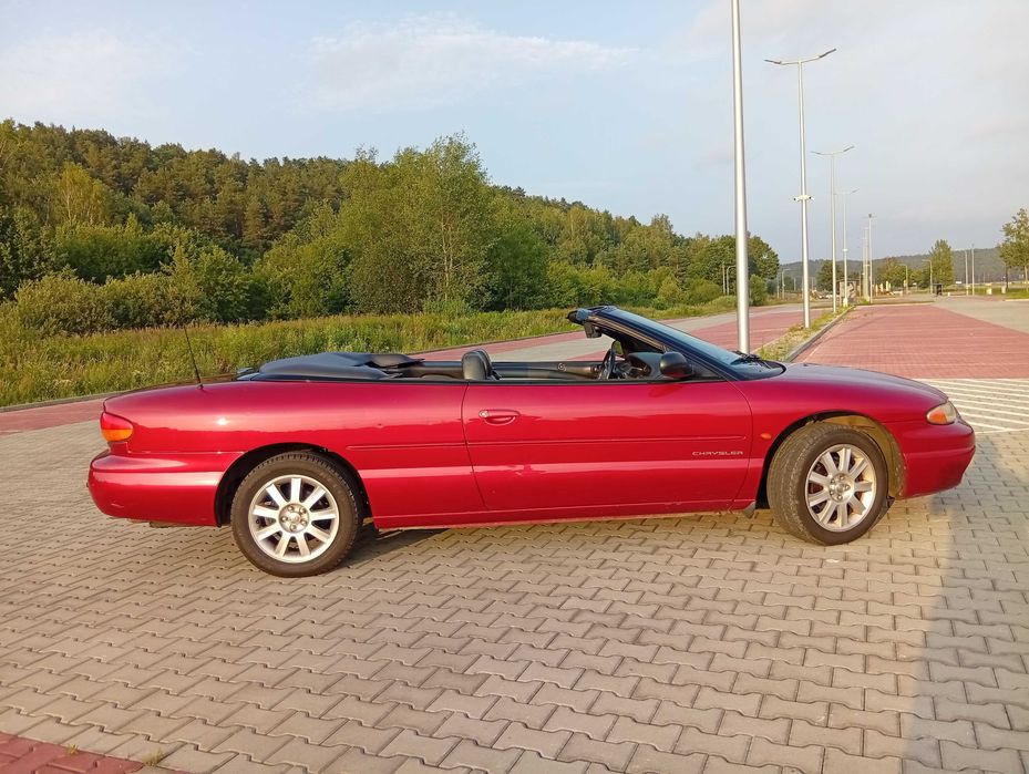 Chrysler Stratus