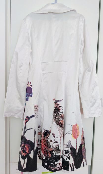 Cascão, Gabardina branca, Desigual, 34
