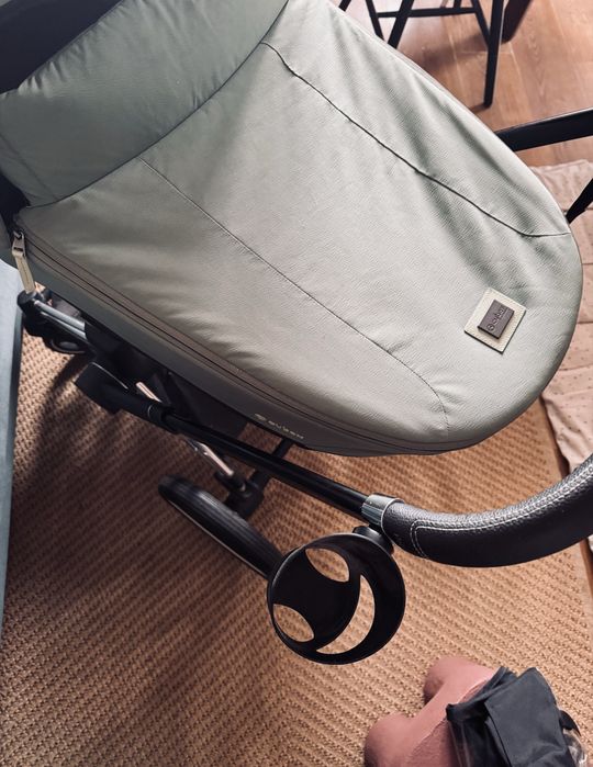 Cybex Priam 4.0 gondola i stelaż