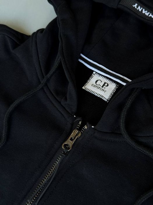 БЕЗ ПРЕДОПЛАТ Зіп ХУДІ C.P. COMPANY з круглою лінзою