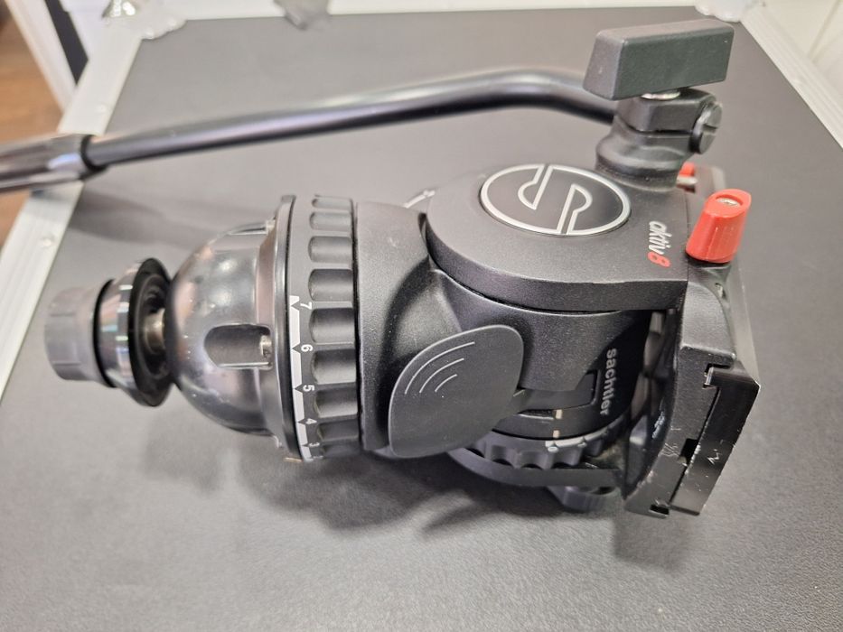 Cabeça tripé Sachtler aktiv8