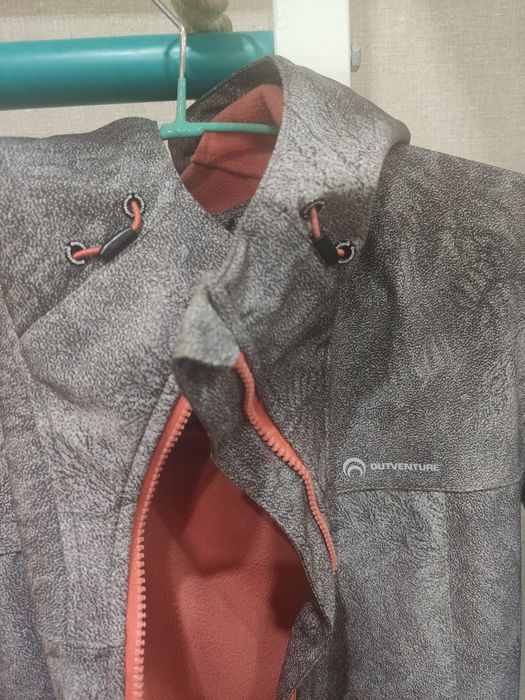 Ветровка, жіноча спортивна вітровка