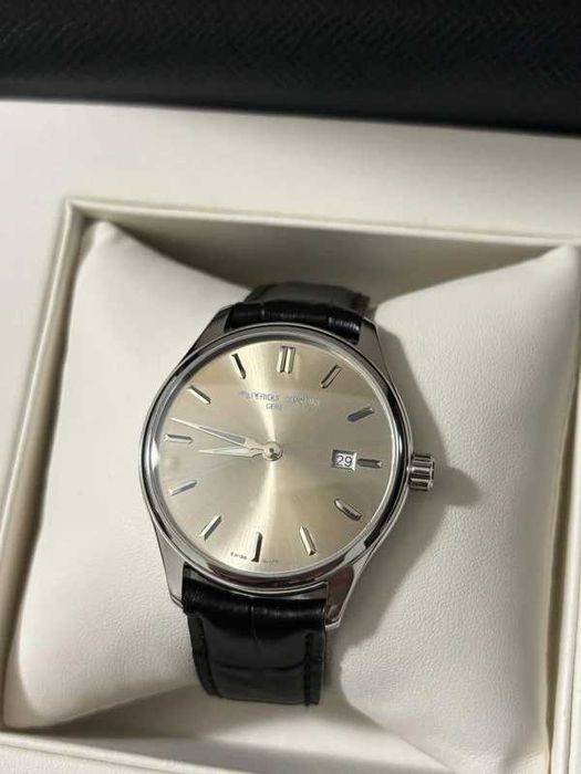 Frederique Constant Relógio de Luxo Golden Champagne Dial Full-Set