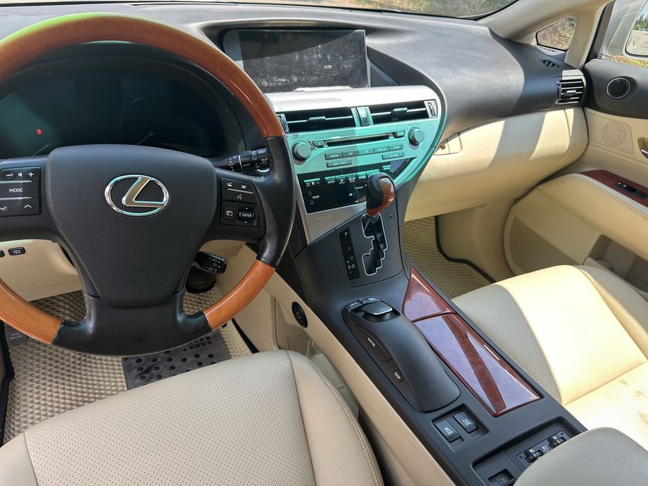 Продам Lexus RX 350